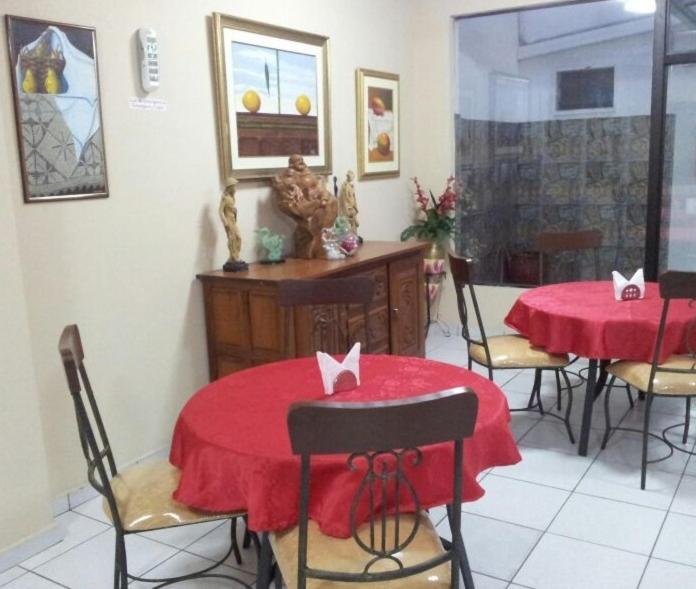 Hostal Casa Suiza Asuncion Extérieur photo